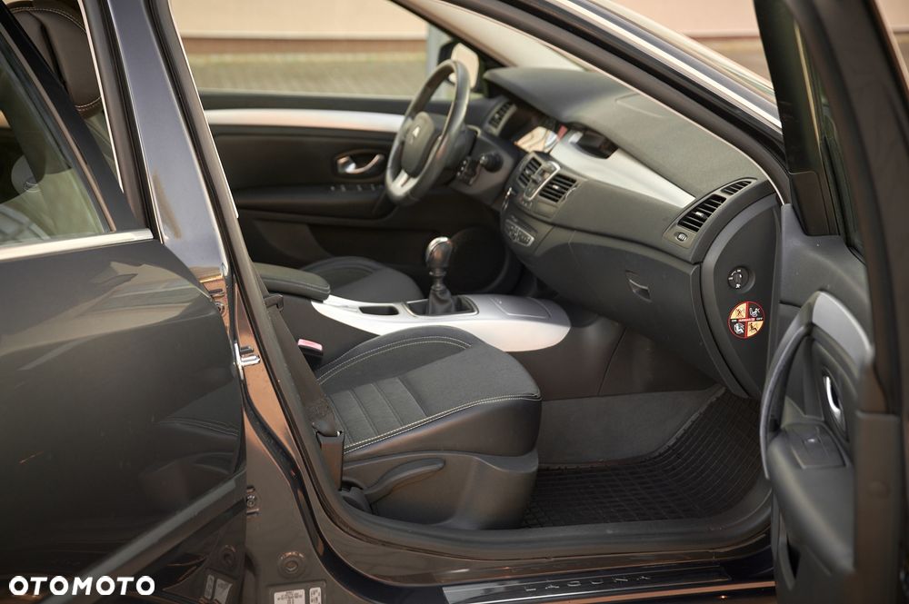 Renault Laguna - 27