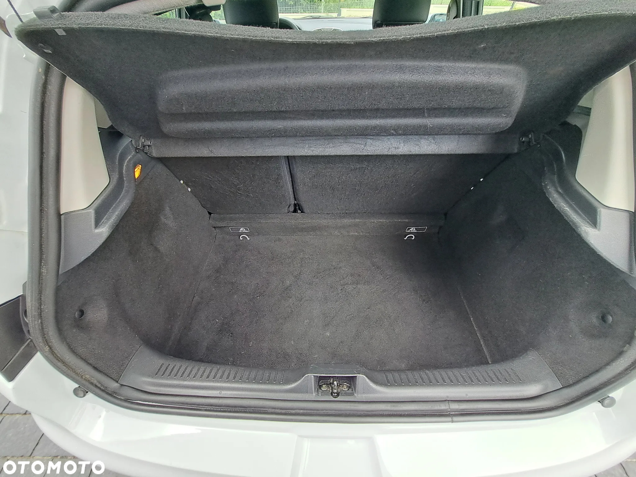 Renault Clio 1.2 16V Limited - 29