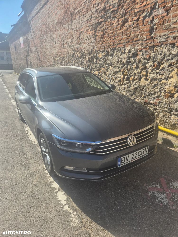 Volkswagen Passat 2.0 TDI DSG Highline - 1