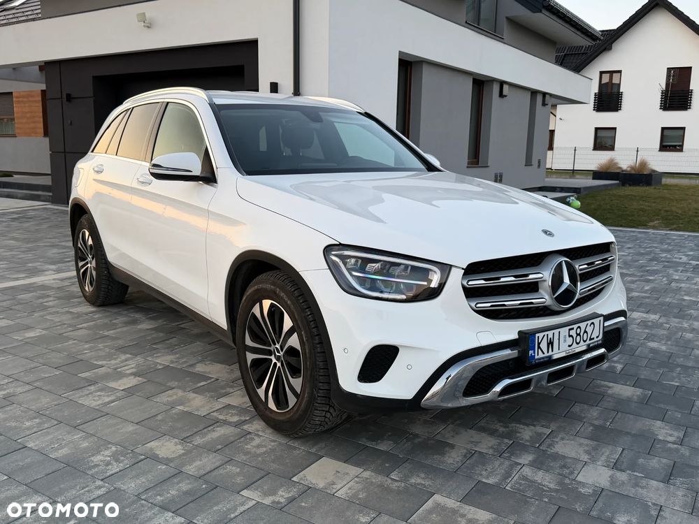 Mercedes-Benz GLC 200 d 4-Matic Business Edition - 4