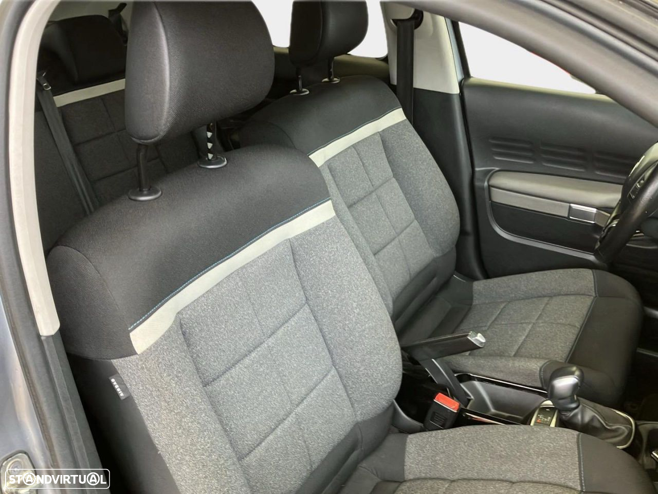 Citroën C4 Cactus 1.5 BlueHDi Shine EAT6 - 14