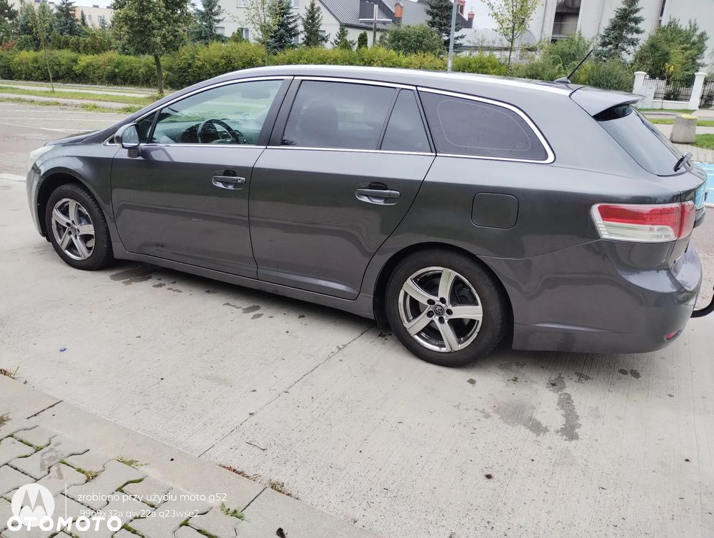 Toyota Avensis 2.0 D-4D Combi - 4