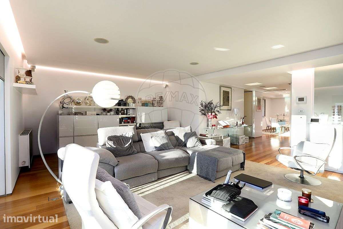 Apartamento T4 para venda - Grande imagem: 3/50
