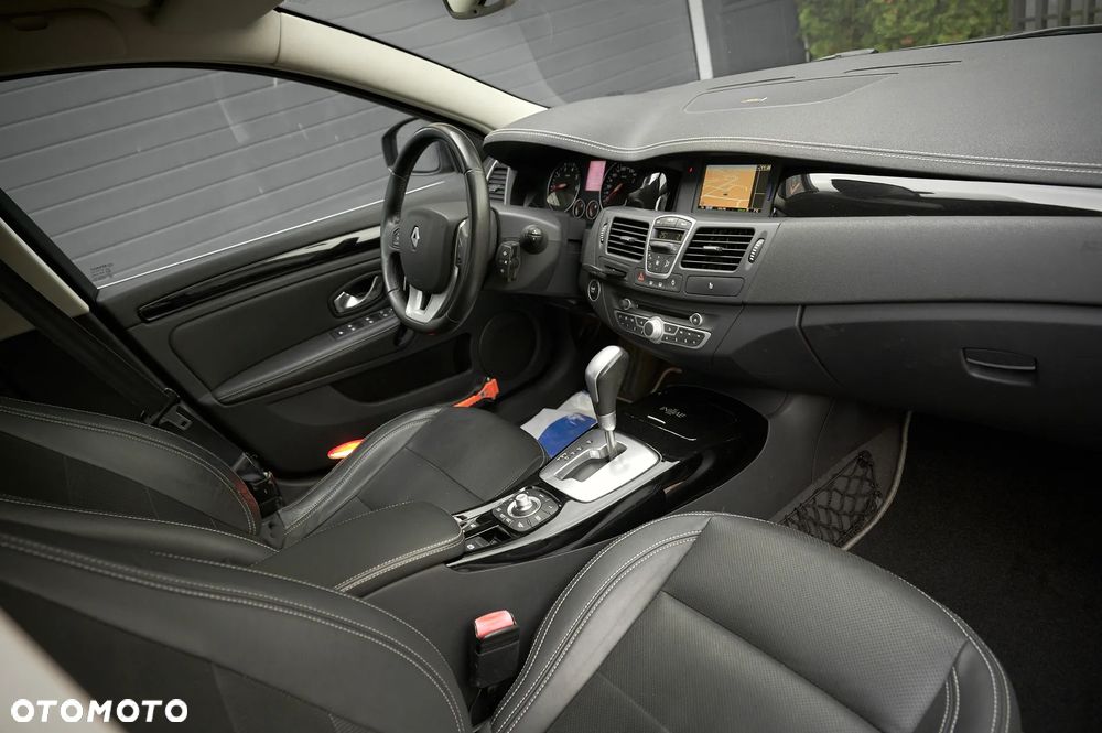 Renault Laguna 2.0 TCe 170 Initiale - 18