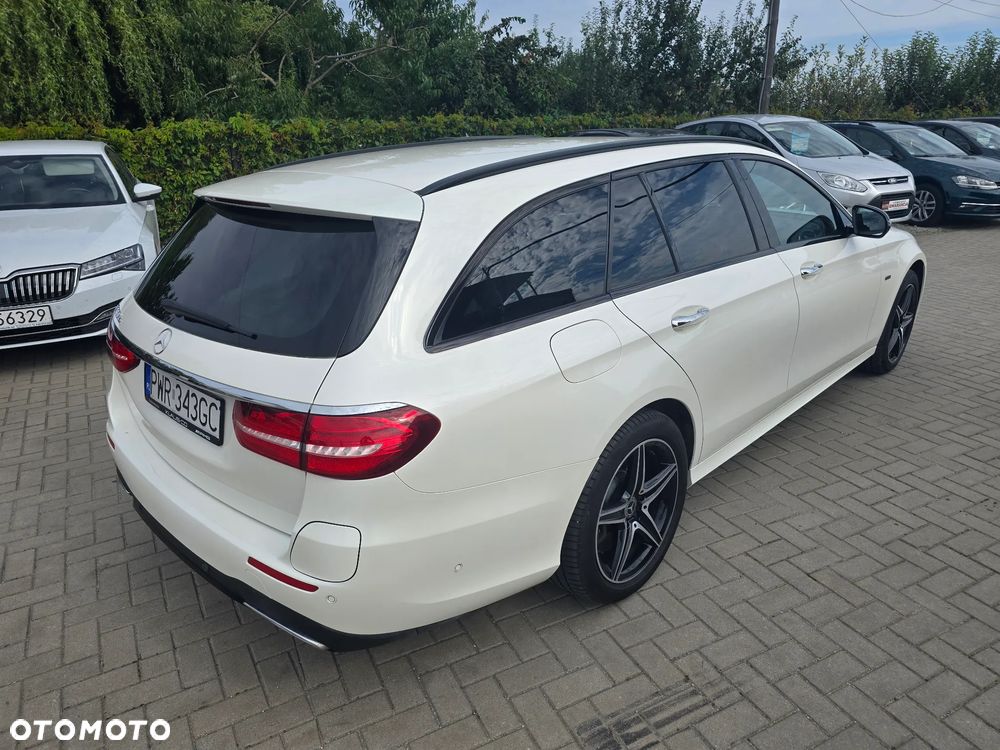 Mercedes-Benz Klasa E - 4