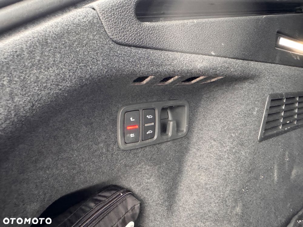 Audi Q8 60 TFSI e PHEV Quattro Tiptronic - 17