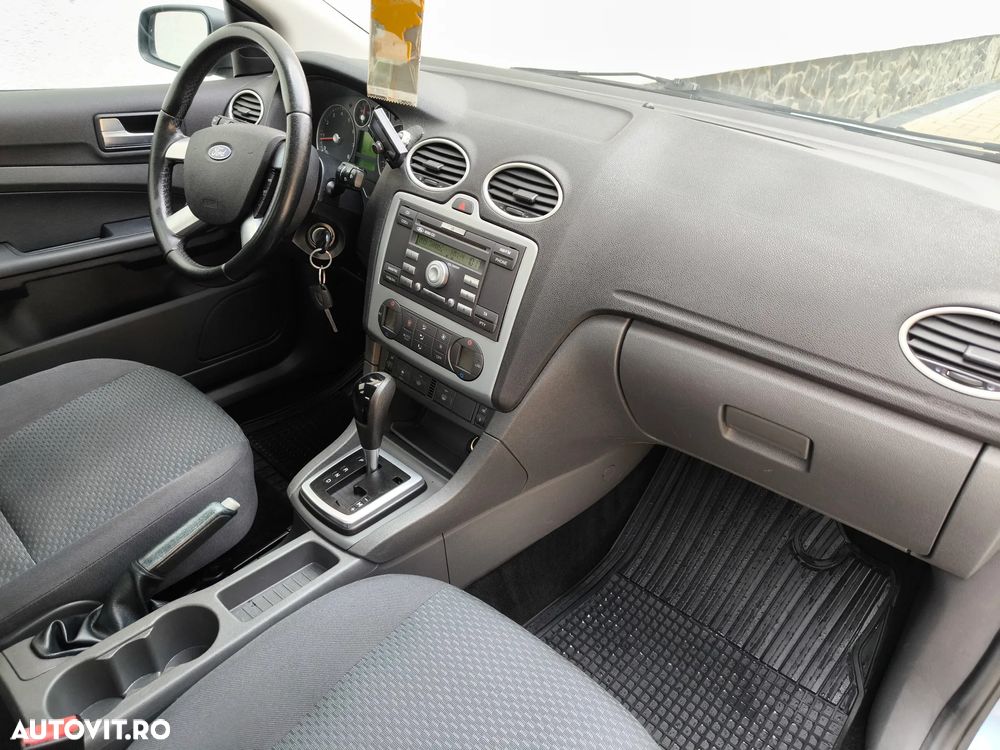 Ford Focus - 7
