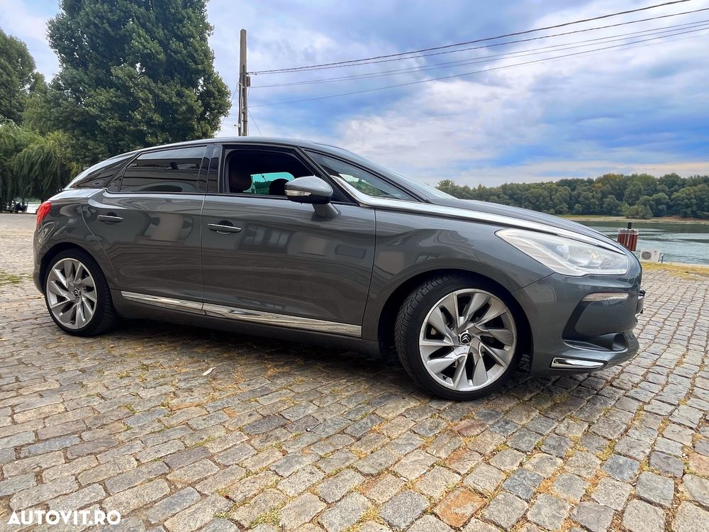 Citroën DS5 2.0 HDI BVA6 So Chic - 8