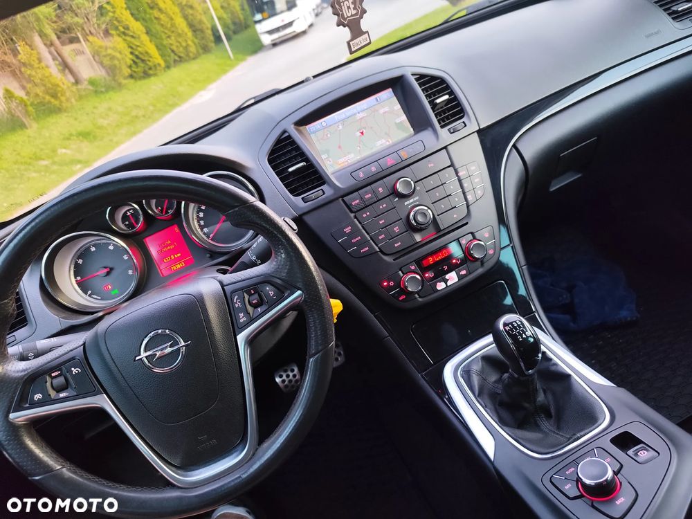 Opel Insignia 2.0 CDTI Sport - 10
