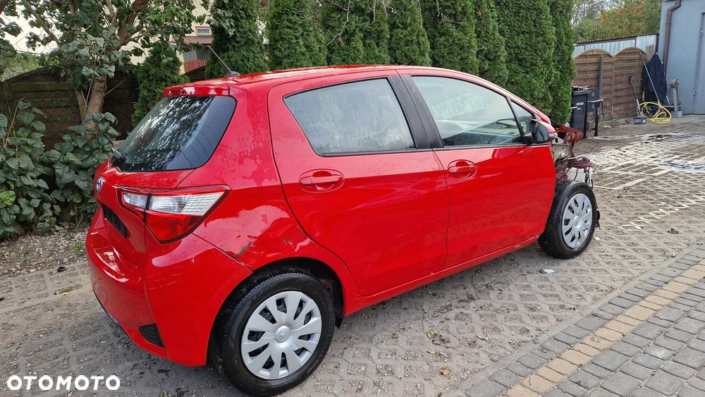 Toyota Yaris 1.0 Active - 3
