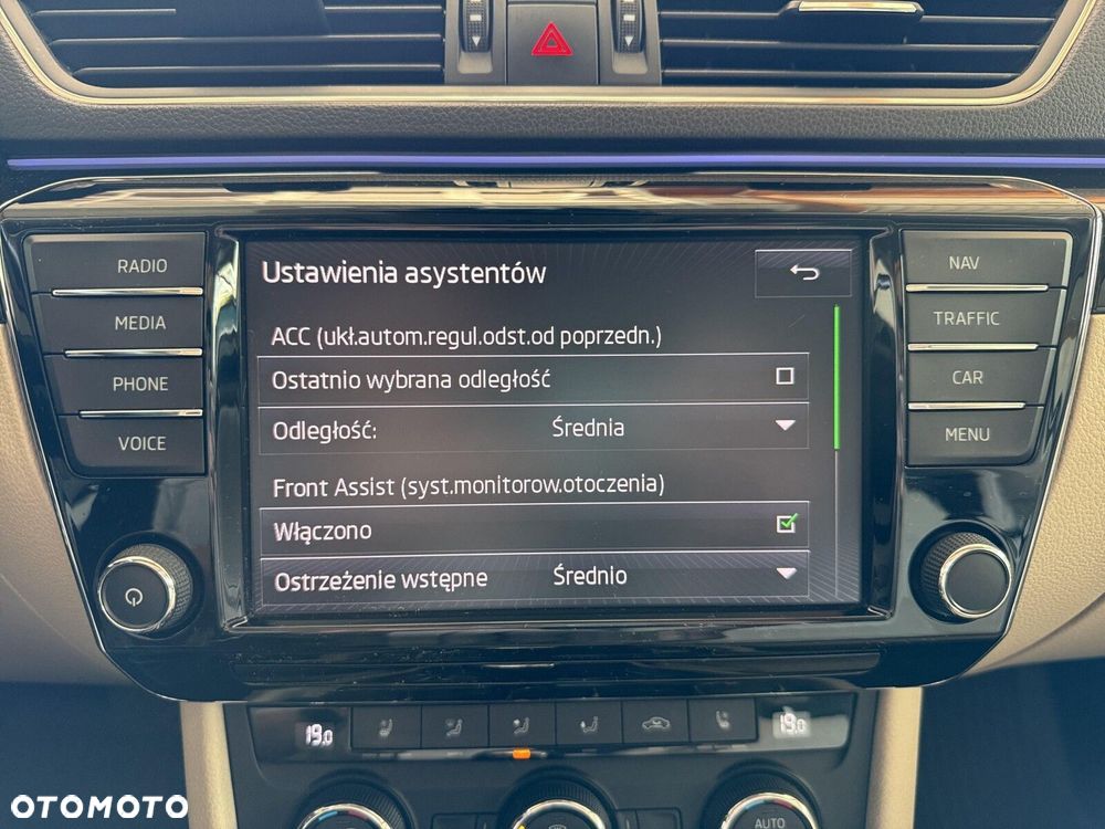 Skoda Superb - 24
