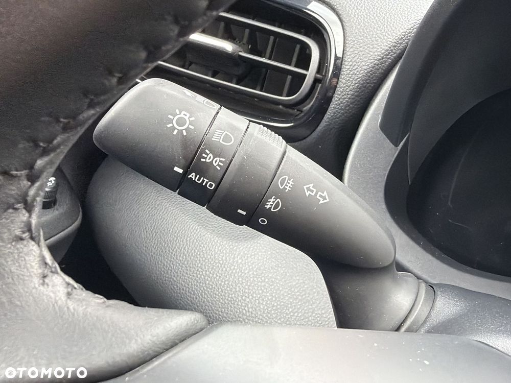 Toyota Yaris Cross Hybrid 1.5 Style - 21