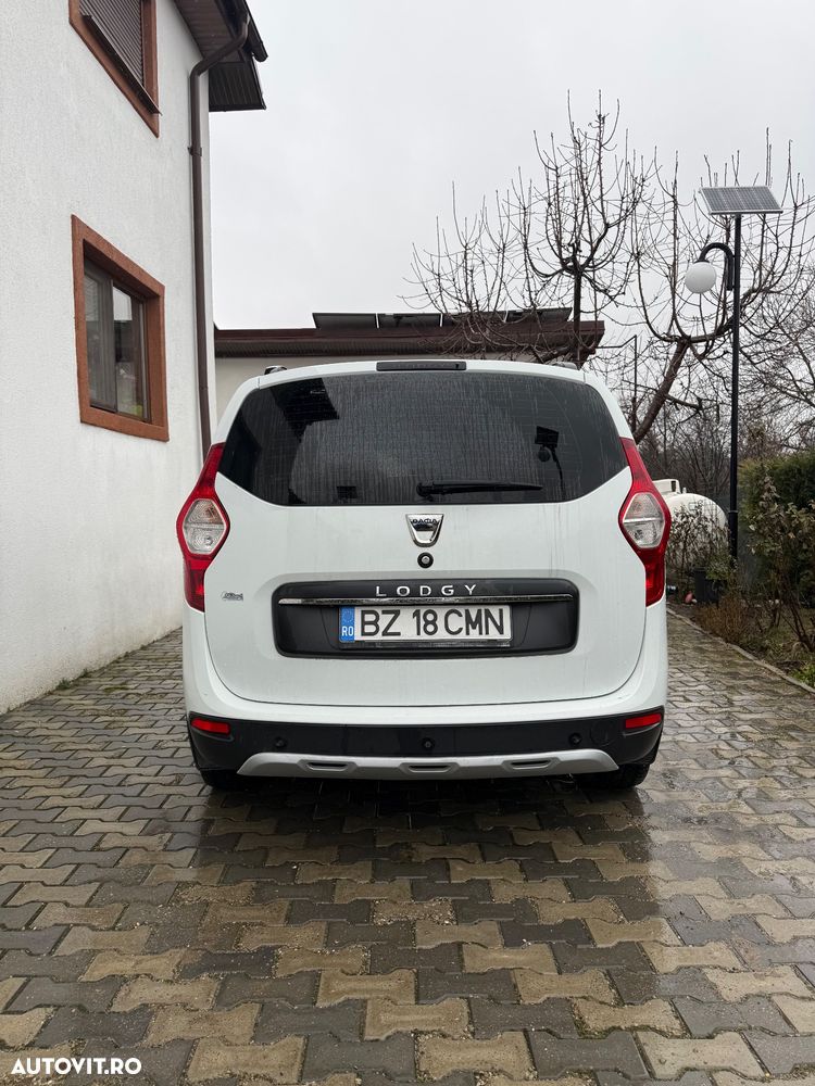 Dacia Lodgy 1.6 102 CP Stepway - 3