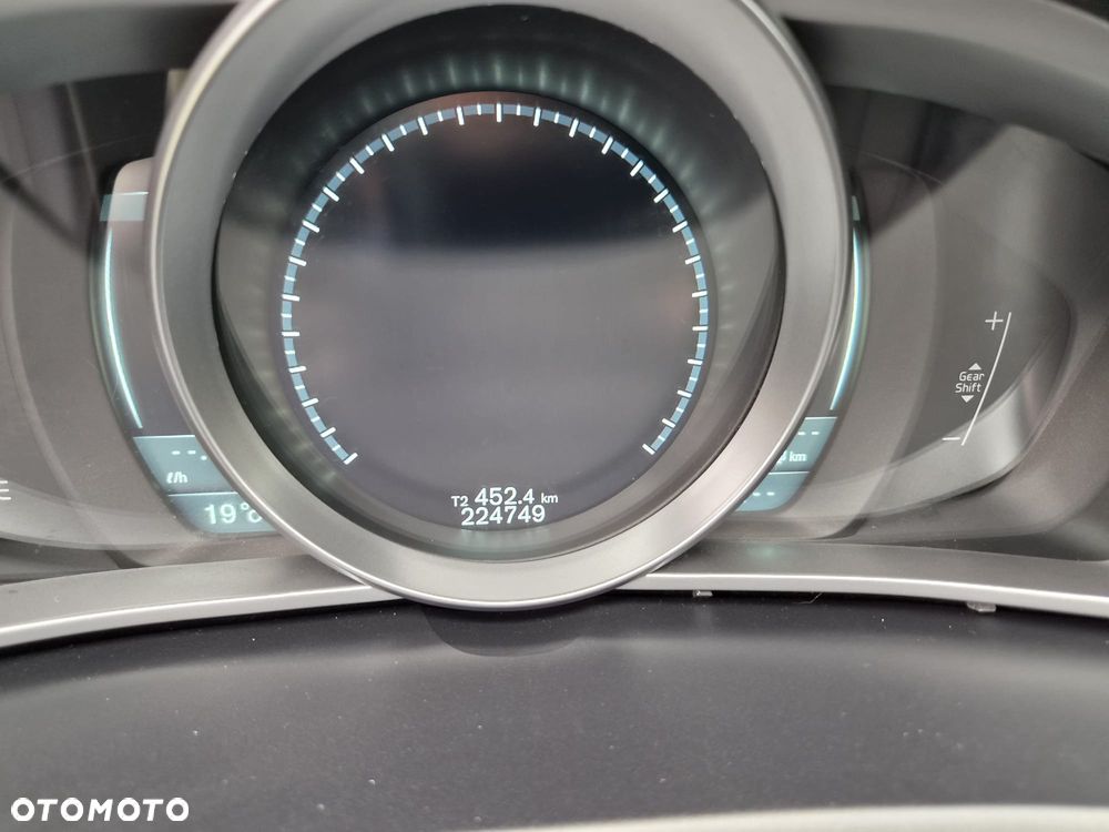 Volvo V40 D2 - 16