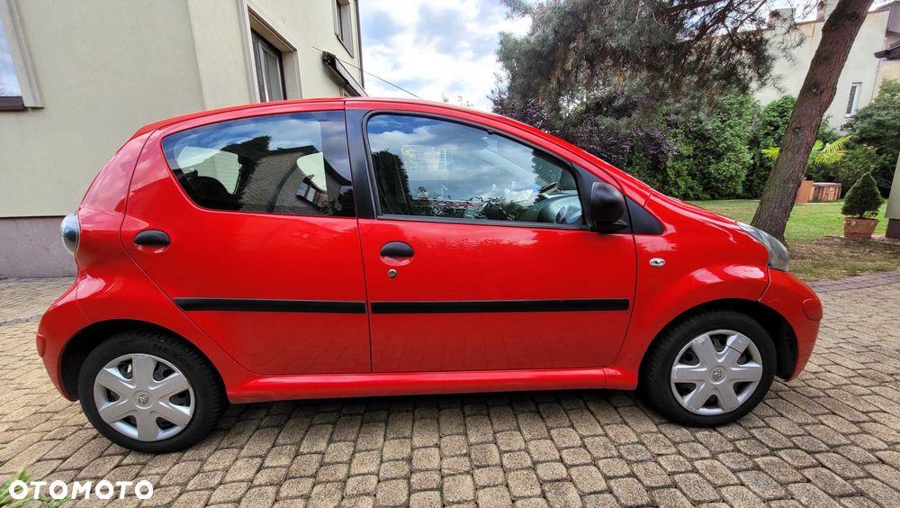 Toyota Aygo - 4