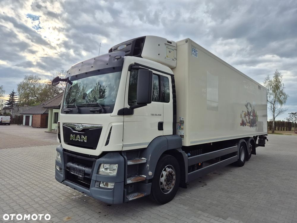 MAN TGS 26.400 6X2 CARRIER chłodnia 8m