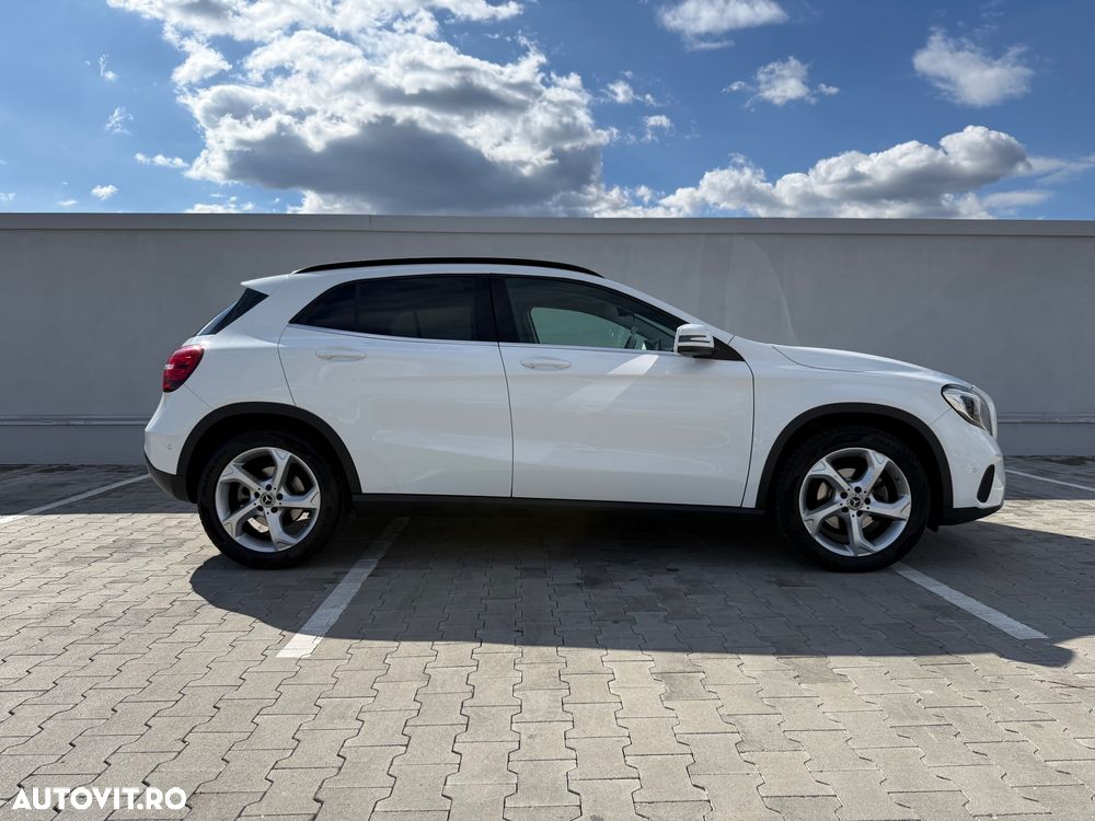 Mercedes-Benz GLA 200 d 4MATIC Aut. - 13