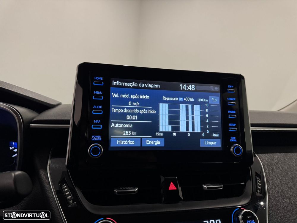 Toyota Corolla 1.8 Hybrid Exclusive - 33