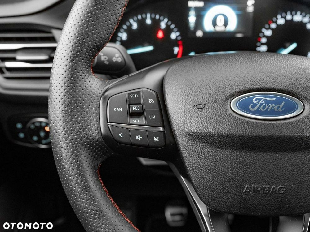 Ford Focus 1.0 EcoBoost ST-Line - 15