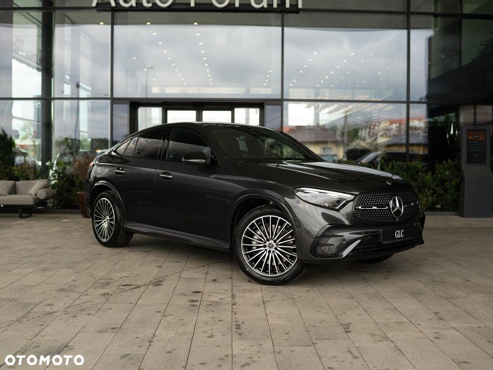 Mercedes-Benz GLC - 4