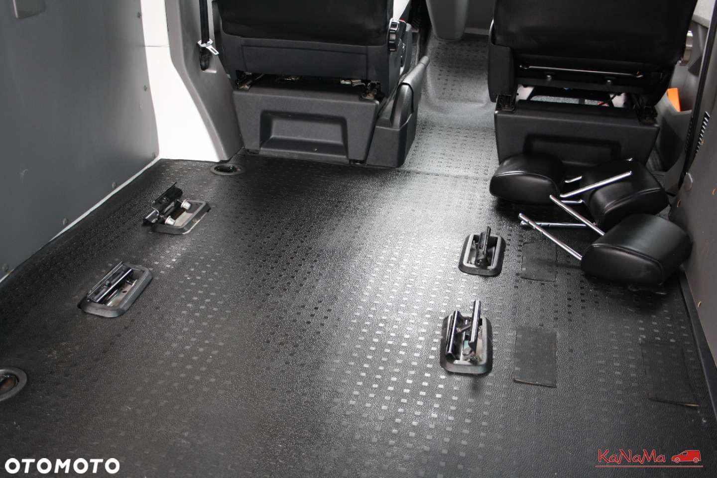 Volkswagen Transporter - 14