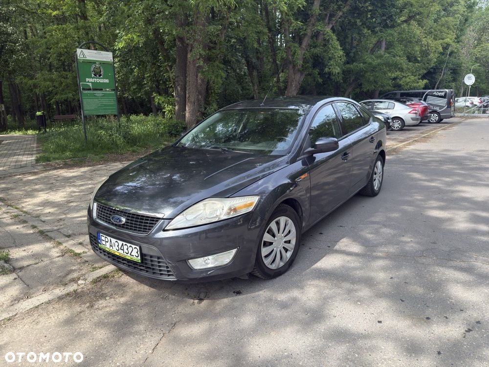 Ford Mondeo 2.0 Ghia - 6
