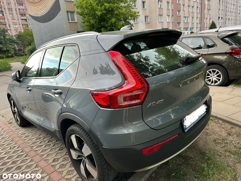 Volvo XC 40 T3 Momentum Pro - 5