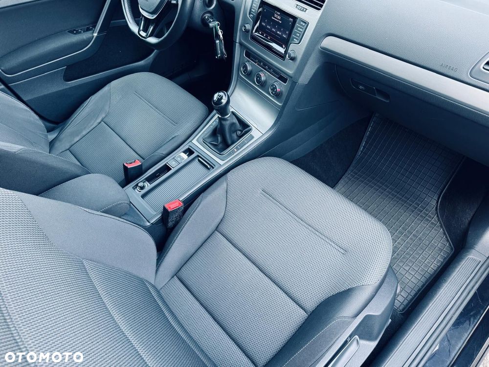 Volkswagen Golf 1.6 TDI BMT Trendline - 16