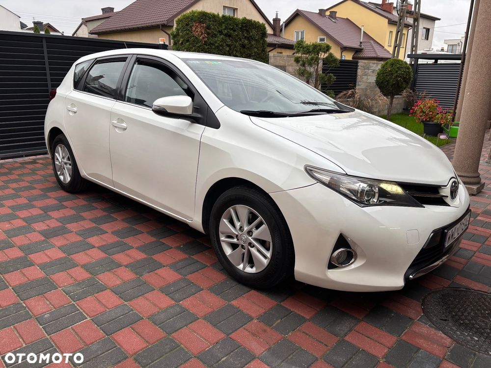 Toyota Auris - 3