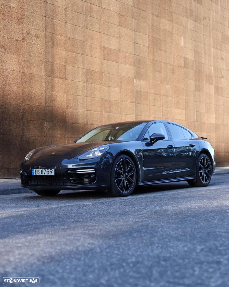 Porsche Panamera S Hybrid - 1