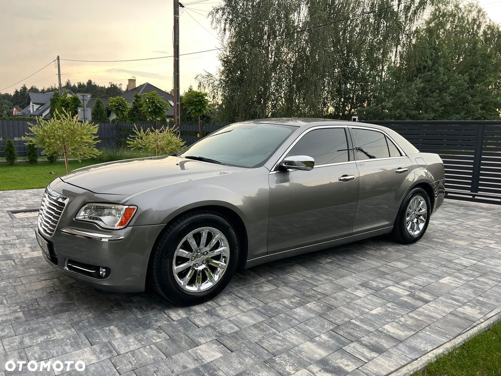 Chrysler 300C 3.5 V6 - 4