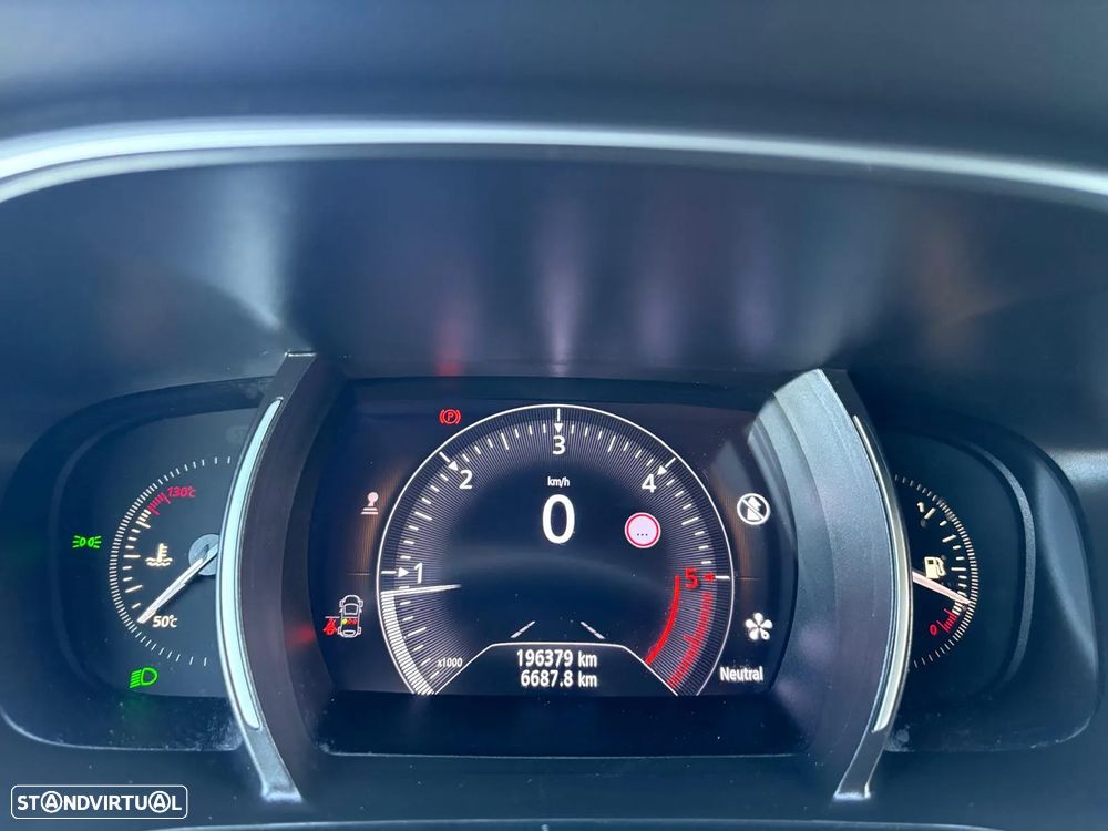 Renault Mégane 1.5 dCi Bose Edition SS - 23