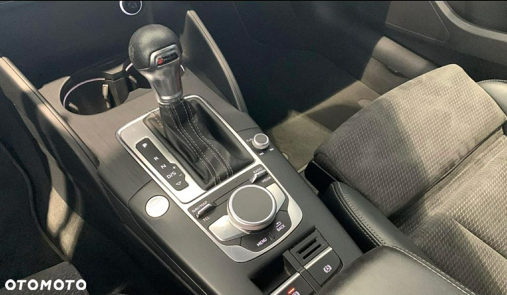 Audi A3 Sportback 35 TFSI Sport S tronic - 8