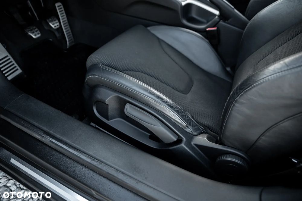 Audi TT Coupé 2.0 TFSI Progressive - 20