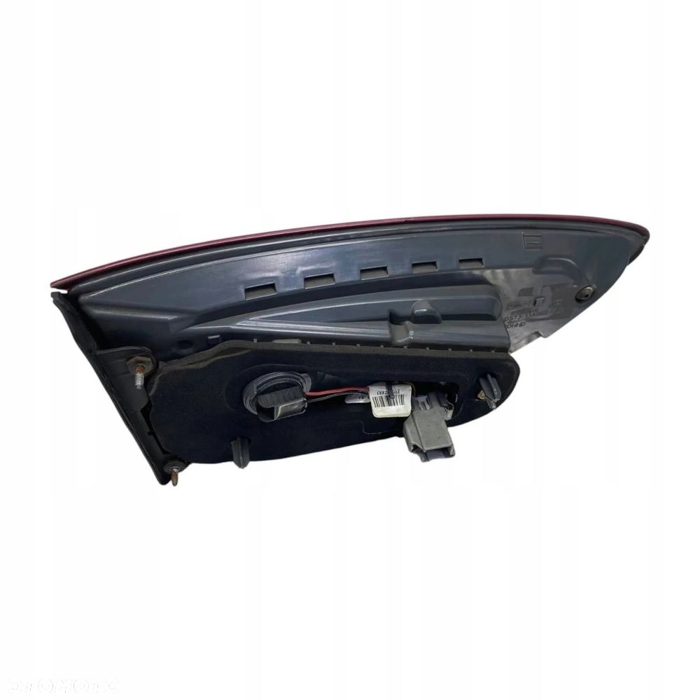 LAMPA PRAWA TYŁ W KLAPĘ FORD MONDEO MK5 KOMBI DS73-13A602-GG - 5