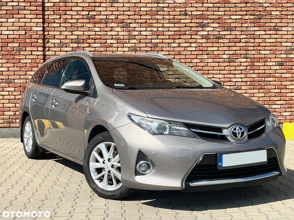 Toyota Auris - 3