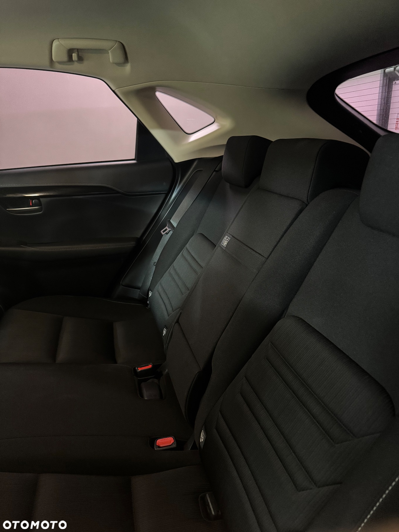 Lexus NX - 7