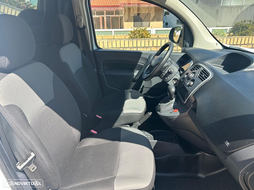 Renault KANGOO 33KWh NACIONAL IVA DEDUTIVEL - 11
