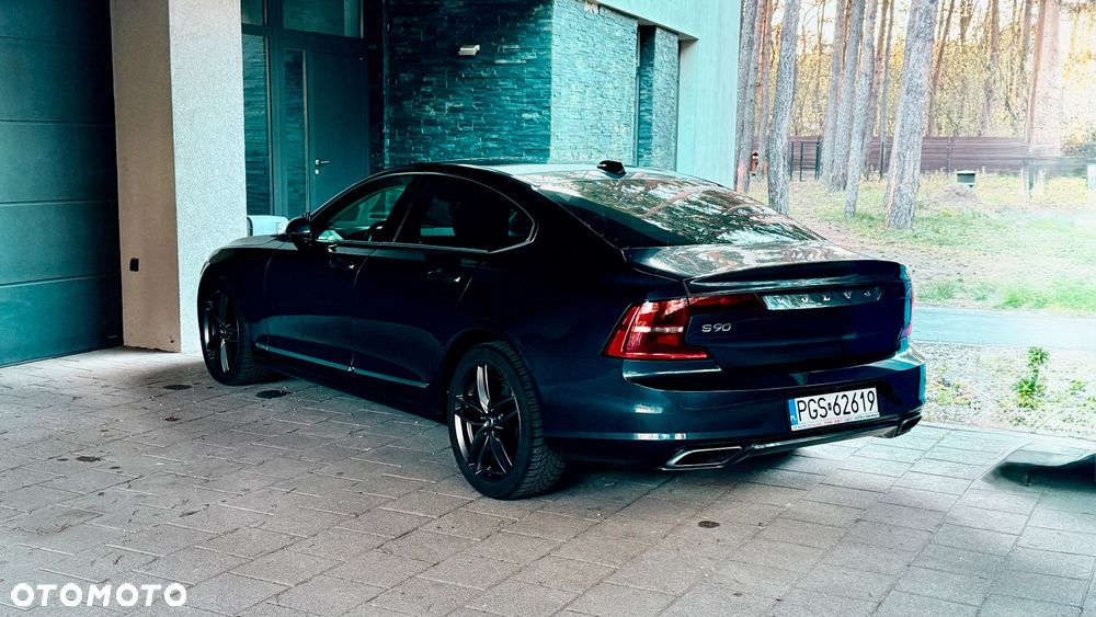 Volvo S90 D5 AWD Geartronic Inscription - 4