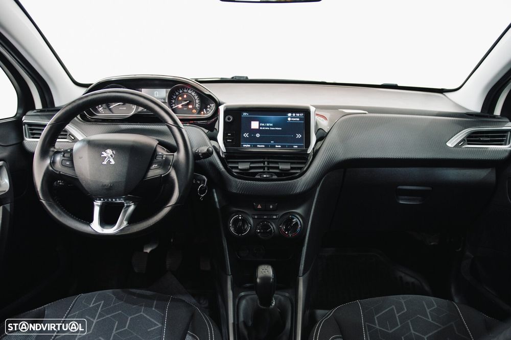 Peugeot 2008 1.6 BlueHDi Style - 13