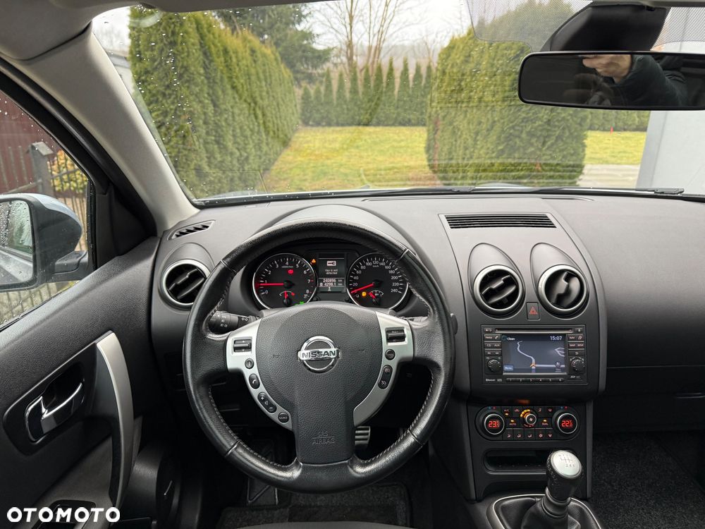 Nissan Qashqai 2.0 tekna - 18