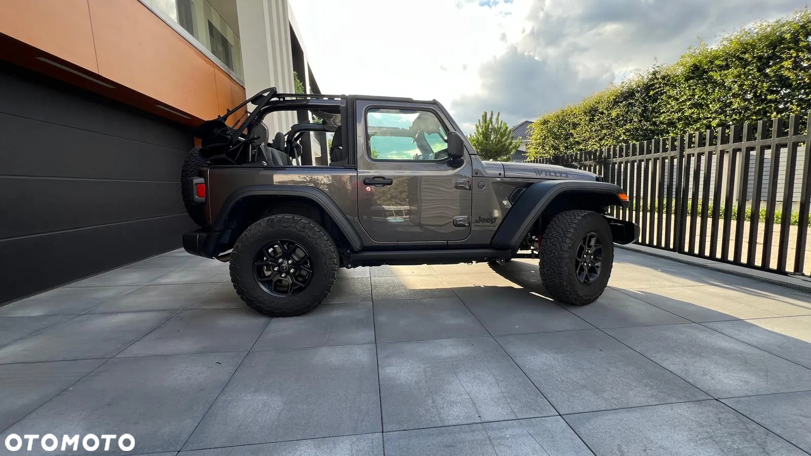Jeep Wrangler - 13