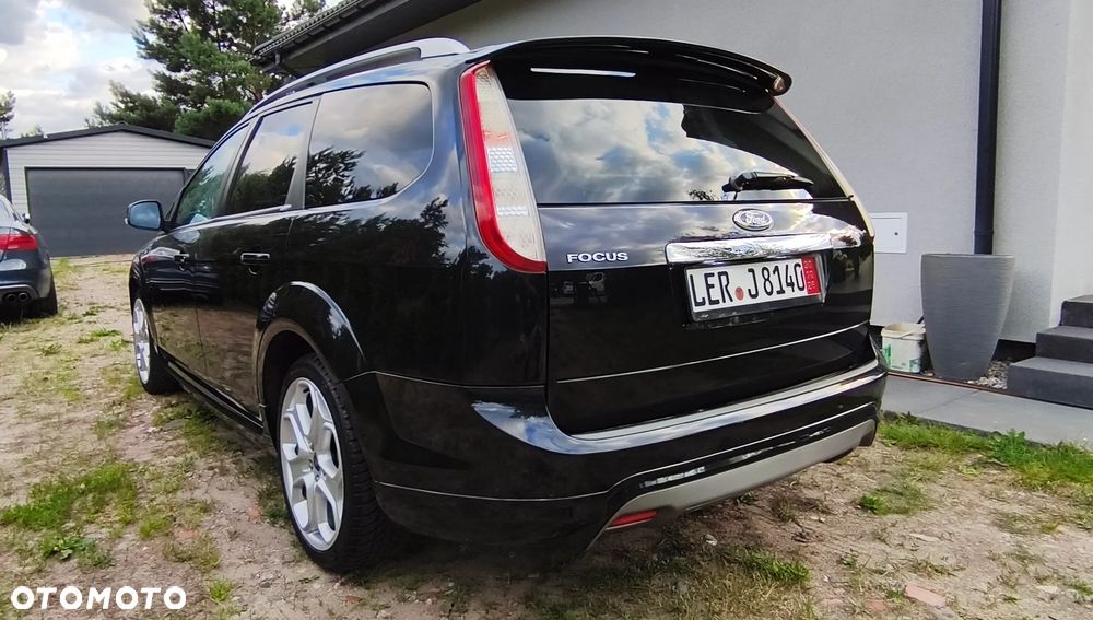 Ford Focus - 12