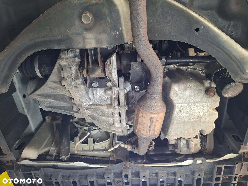 Toyota Aygo x-play connect - 37