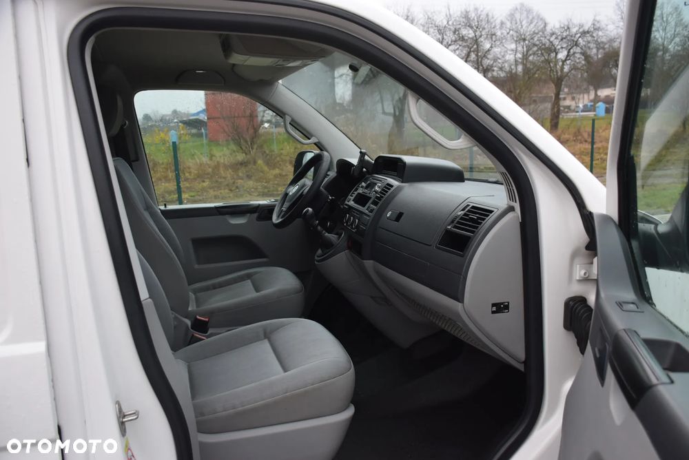 Volkswagen T5 TRANSPORTER - 6