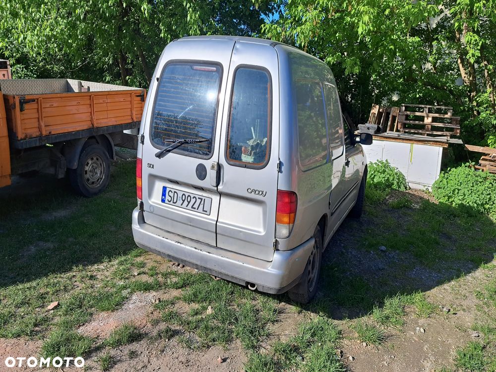 Volkswagen Caddy - 2