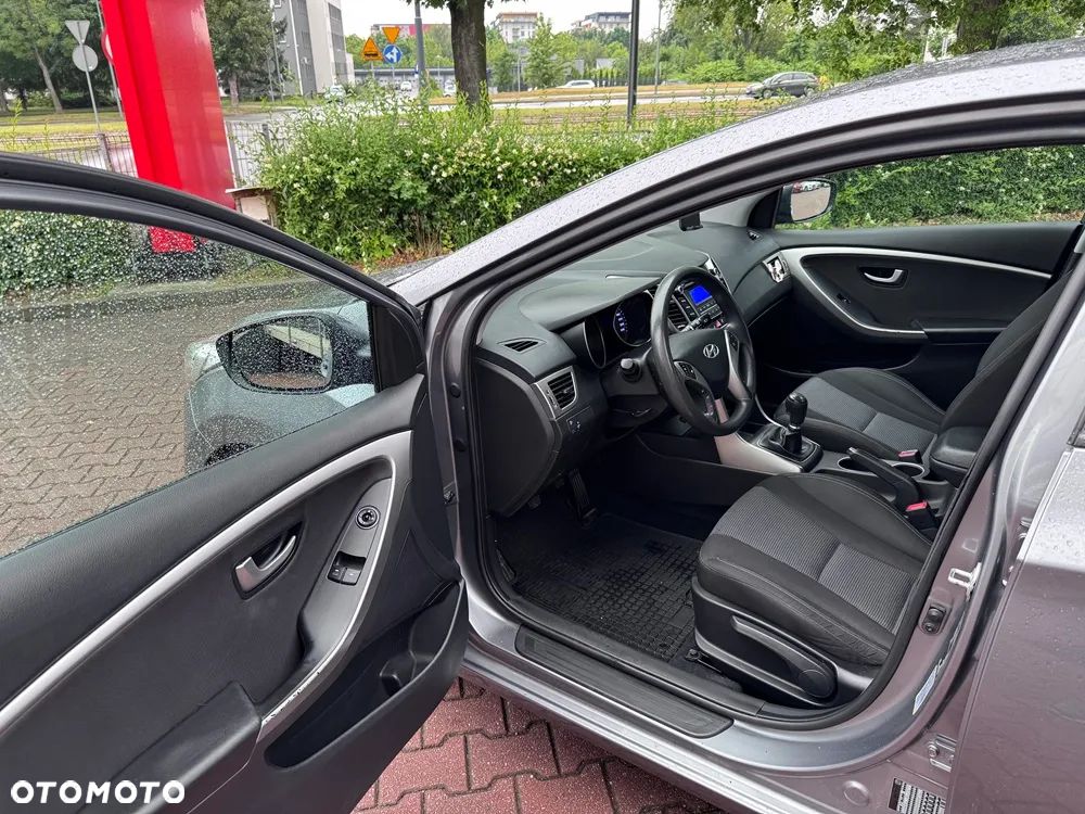Hyundai i30 1.4 Classic + - 7