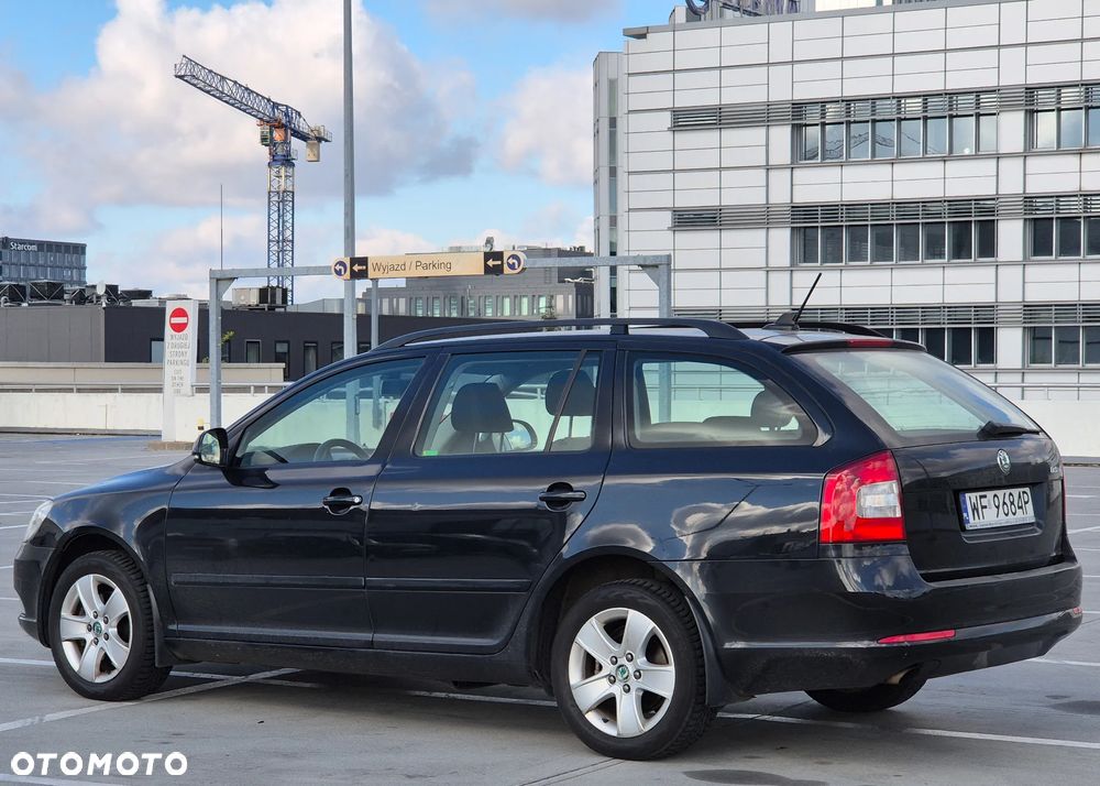 Skoda Octavia 2.0 TDI DPF Elegance DSG - 5