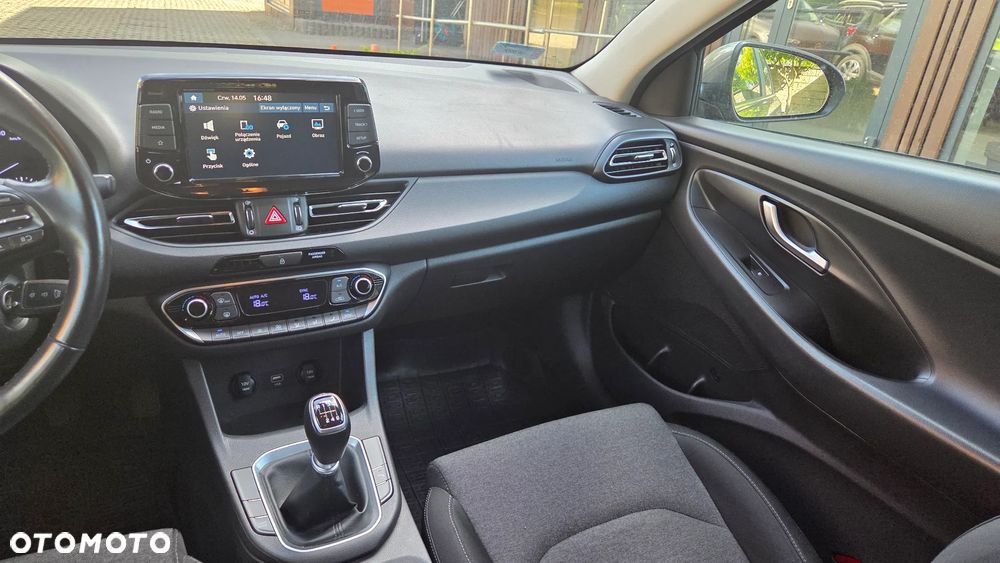 Hyundai i30 1.5 T-GDI 48V Premium - 31