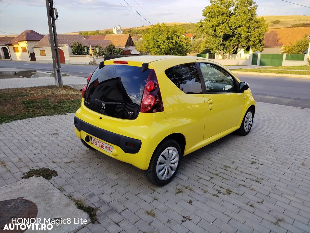 Peugeot 107 1.0 E Acces - 4